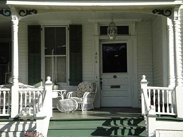 SWE-house-front-porch-front-door | 599 x 450 · 30 kB · jpeg